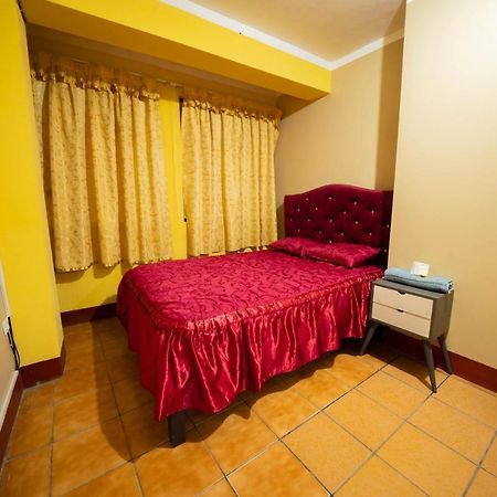 Hotel Hostal Tarapaca Huánuco Esterno foto